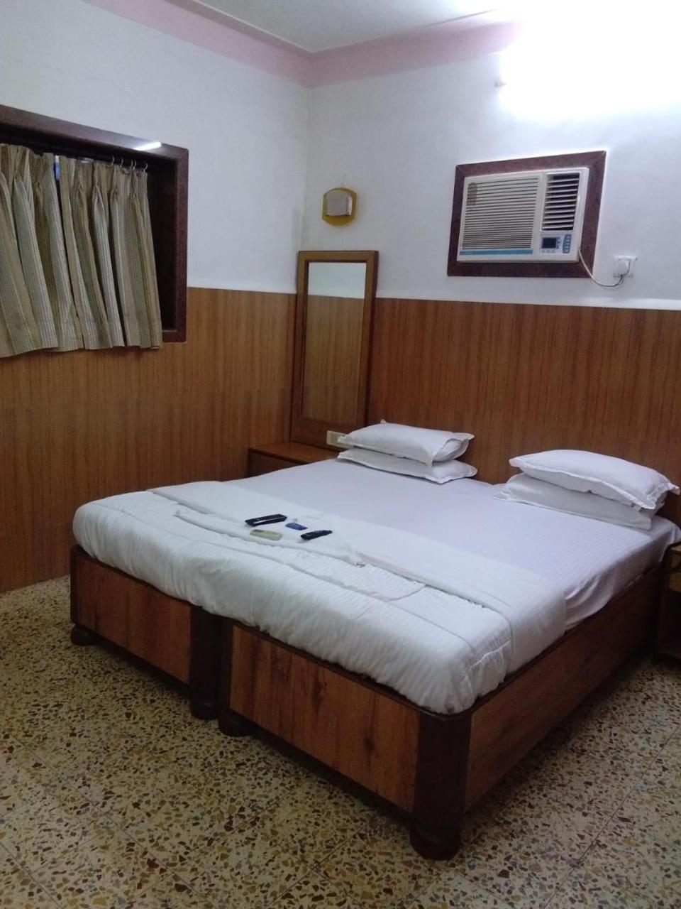 Hotel Subhash Midc Andheri Mumbai Bagian luar foto