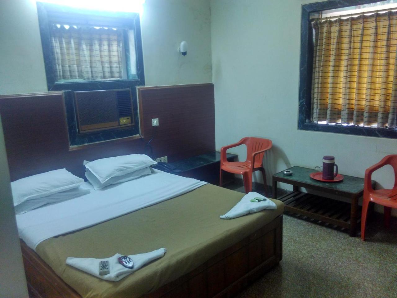 Hotel Subhash Midc Andheri Mumbai Bagian luar foto