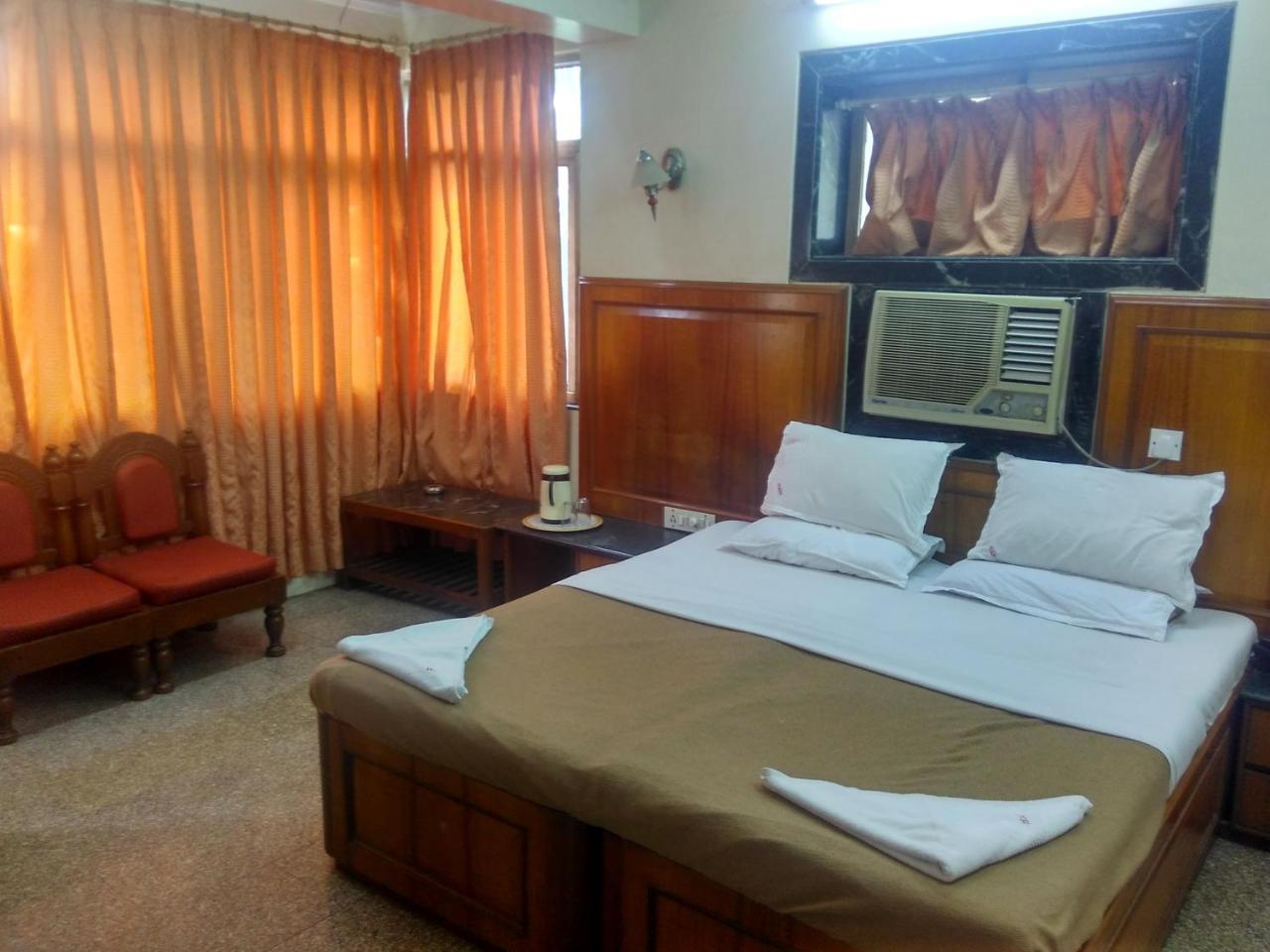 Hotel Subhash Midc Andheri Mumbai Bagian luar foto