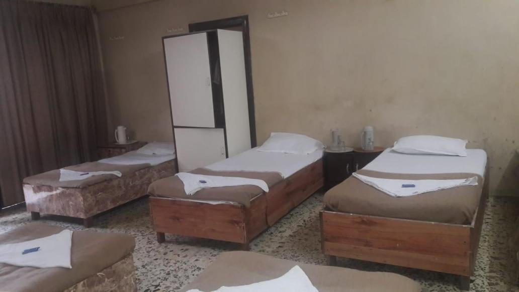 Hotel Subhash Midc Andheri Mumbai Bagian luar foto